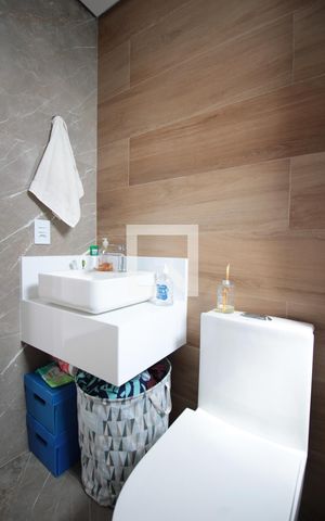 Apartamento à venda com 75m², 3 quartos e 2 vagasBanheiro da Suite