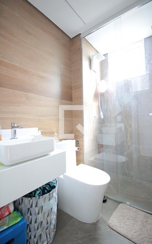 Apartamento à venda com 75m², 3 quartos e 2 vagasBanheiro da Suite