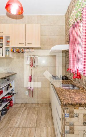 Casa à venda com 252m², 5 quartos e 2 vagas Casa à venda com 252m², 5 quartos e 2 vagasCozinha 1