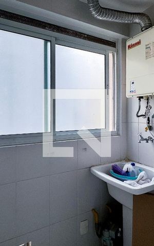 Apartamento à venda com 57m², 2 quartos e 2 vagas Apartamento à venda com 57m², 2 quartos e 2 vagasÁrea de Serviço