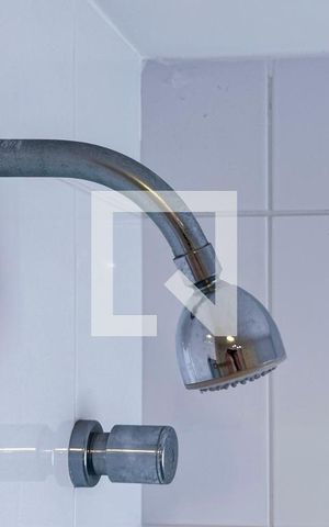Apartamento à venda com 57m², 2 quartos e 2 vagas Apartamento à venda com 57m², 2 quartos e 2 vagasBanheiro da Suíte 2