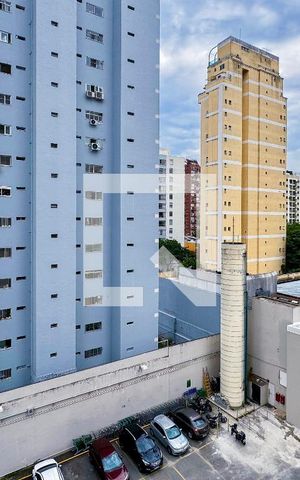 Apartamento à venda com 57m², 2 quartos e 2 vagas Apartamento à venda com 57m², 2 quartos e 2 vagasVista