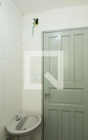Casa para alugar com 20m², 1 quarto e sem vagaBanheiro