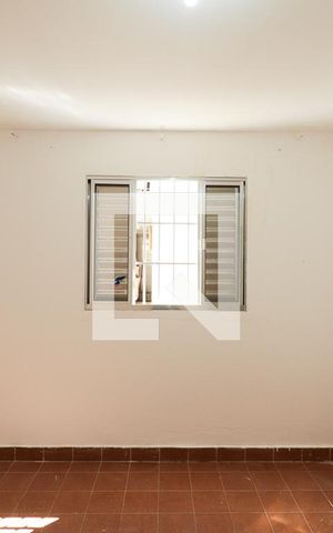 Casa para alugar com 20m², 1 quarto e sem vagaSala/Quarto