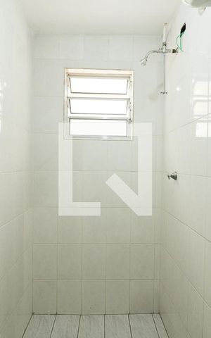 Casa para alugar com 20m², 1 quarto e sem vagaBanheiro
