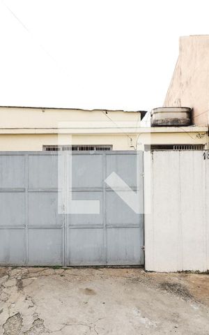 Casa para alugar com 20m², 1 quarto e sem vagaFachada