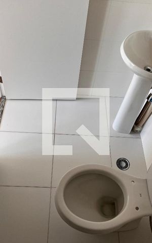 Apartamento para alugar com 35m², 2 quartos e sem vagaBanheiro