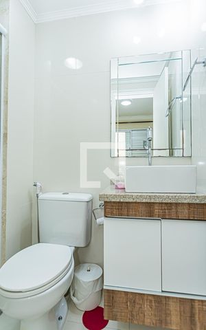 Apartamento para alugar com 61m², 3 quartos e 1 vaga Apartamento para alugar com 61m², 3 quartos e 1 vagaBanheiro suite