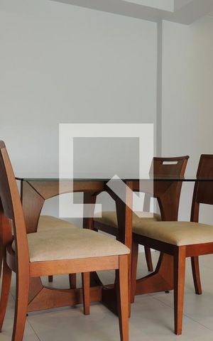 Apartamento à venda com 72m², 3 quartos e 1 vagaSala
