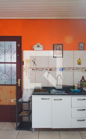 Casa à venda com 140m², 3 quartos e 2 vagas Casa à venda com 140m², 3 quartos e 2 vagasCozinha
