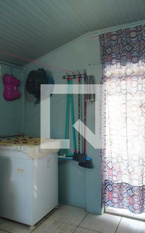 Casa à venda com 140m², 3 quartos e 2 vagas Casa à venda com 140m², 3 quartos e 2 vagasÁrea de Serviço