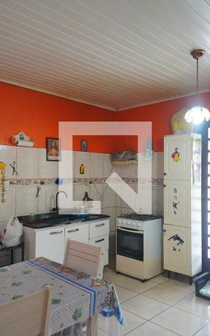 Casa à venda com 140m², 3 quartos e 2 vagas Casa à venda com 140m², 3 quartos e 2 vagasCozinha