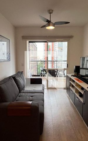 Apartamento para alugar com 70m², 2 quartos e 1 vaga Apartamento para alugar com 70m², 2 quartos e 1 vagaSala de TV