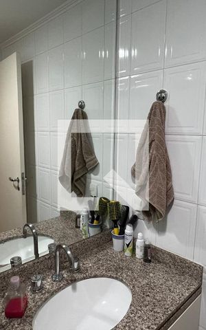 Apartamento para alugar com 70m², 2 quartos e 1 vaga Apartamento para alugar com 70m², 2 quartos e 1 vagaBanheiro