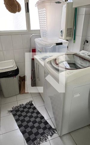 Apartamento para alugar com 70m², 2 quartos e 1 vaga Apartamento para alugar com 70m², 2 quartos e 1 vagaÁrea de Serviço