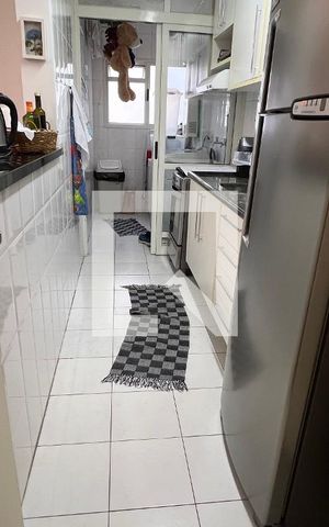 Apartamento para alugar com 70m², 2 quartos e 1 vaga Apartamento para alugar com 70m², 2 quartos e 1 vagaCozinha - Armários