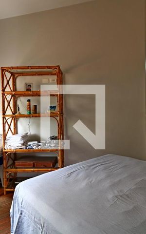 Casa à venda com 300m², 4 quartos e 4 vagasSuíte