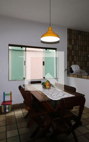 Casa à venda com 300m², 4 quartos e 4 vagasCopa