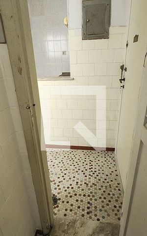 Apartamento à venda com 98m², 3 quartos e sem vaga Apartamento à venda com 98m², 3 quartos e sem vagaBanheiro de serviço