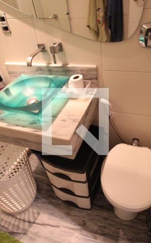 Casa à venda com 110m², 3 quartos e sem vagaBanheiro Social