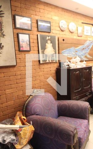 Casa à venda com 110m², 3 quartos e sem vagaSala