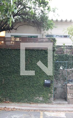 Casa à venda com 110m², 3 quartos e sem vagaFachada
