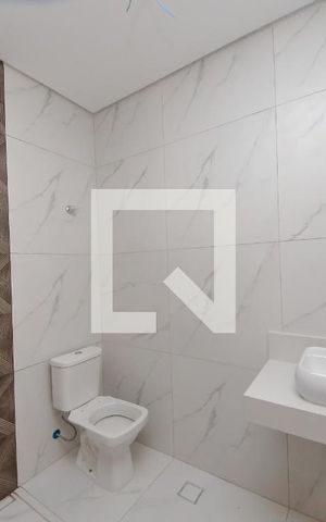 Casa à venda com 125m², 3 quartos e 2 vagas Casa à venda com 125m², 3 quartos e 2 vagasBanheiro Suíte
