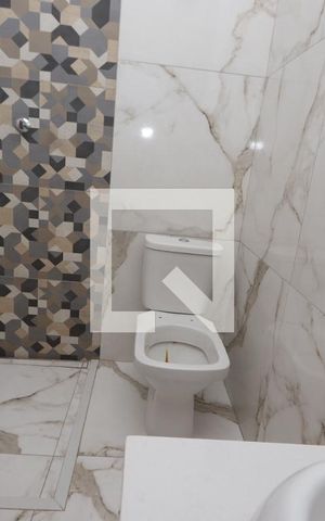 Casa à venda com 125m², 3 quartos e 2 vagasBanheiro