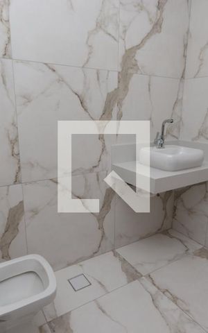 Casa à venda com 125m², 3 quartos e 2 vagasBanheiro da Suíte 1