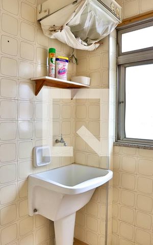 Apartamento à venda com 58m², 2 quartos e sem vaga Apartamento à venda com 58m², 2 quartos e sem vagaLavanderia