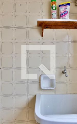Apartamento à venda com 58m², 2 quartos e sem vaga Apartamento à venda com 58m², 2 quartos e sem vagaLavanderia
