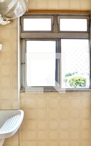 Apartamento à venda com 58m², 2 quartos e sem vaga Apartamento à venda com 58m², 2 quartos e sem vagaLavanderia