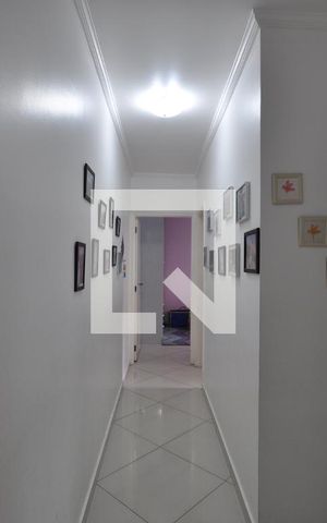 Apartamento à venda com 100m², 2 quartos e 1 vagaCorredor