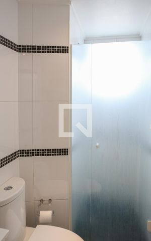 Apartamento para alugar com 54m², 2 quartos e 2 vagas Apartamento para alugar com 54m², 2 quartos e 2 vagasBanheiro Social