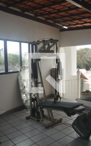 Casa para alugar com 410m², 5 quartos e 7 vagasarea para Academia 