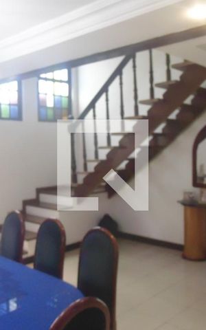 Casa para alugar com 410m², 5 quartos e 7 vagasSala de jantar 