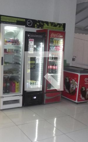 Apartamento à venda com 57m², 3 quartos e sem vagaárea comum