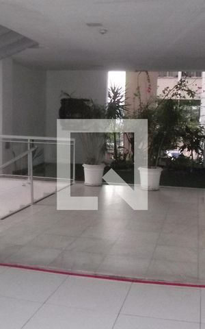 Apartamento à venda com 57m², 3 quartos e sem vagaárea comum
