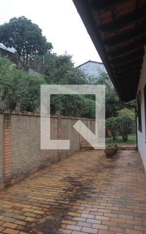Casa à venda com 1800m², 5 quartos e 6 vagasÁrea comum