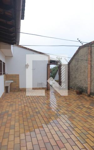 Casa à venda com 1800m², 5 quartos e 6 vagasÁrea comum