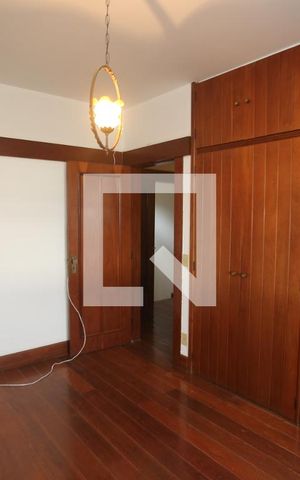 Casa à venda com 1800m², 5 quartos e 6 vagasSuite 2