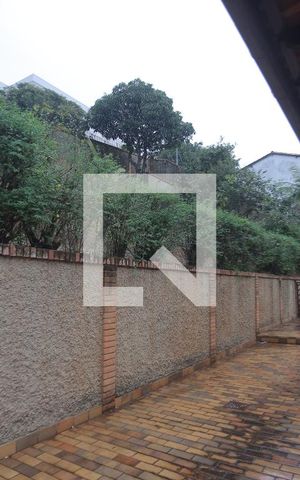 Casa à venda com 1800m², 5 quartos e 6 vagasÁrea comum