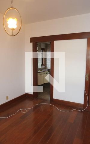 Casa à venda com 1800m², 5 quartos e 6 vagasSuite 2