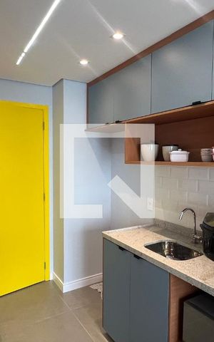 Apartamento para alugar com 31m², 1 quarto e sem vaga Apartamento para alugar com 31m², 1 quarto e sem vagaCozinha - Armários