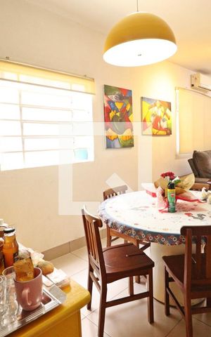 Casa para alugar com 180m², 3 quartos e 2 vagasSala 2