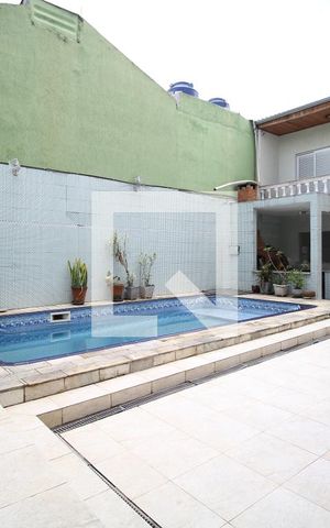 Casa à venda com 360m², 6 quartos e 3 vagasPiscina