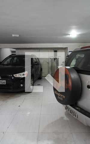 Casa à venda com 360m², 6 quartos e 3 vagasGaragem