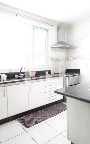 Casa à venda com 360m², 6 quartos e 3 vagasCozinha