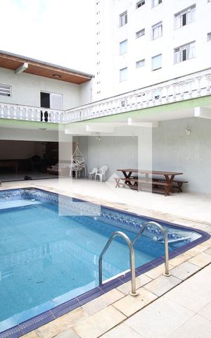 Casa à venda com 360m², 6 quartos e 3 vagasPiscina