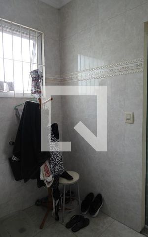 Casa à venda com 360m², 6 quartos e 3 vagasBanheiro da Suite 4